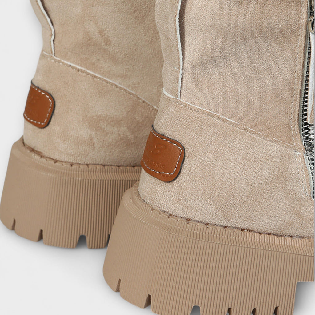 Daniela - Botas
